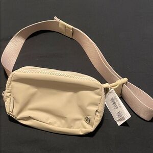 Trench everywhere belt bag